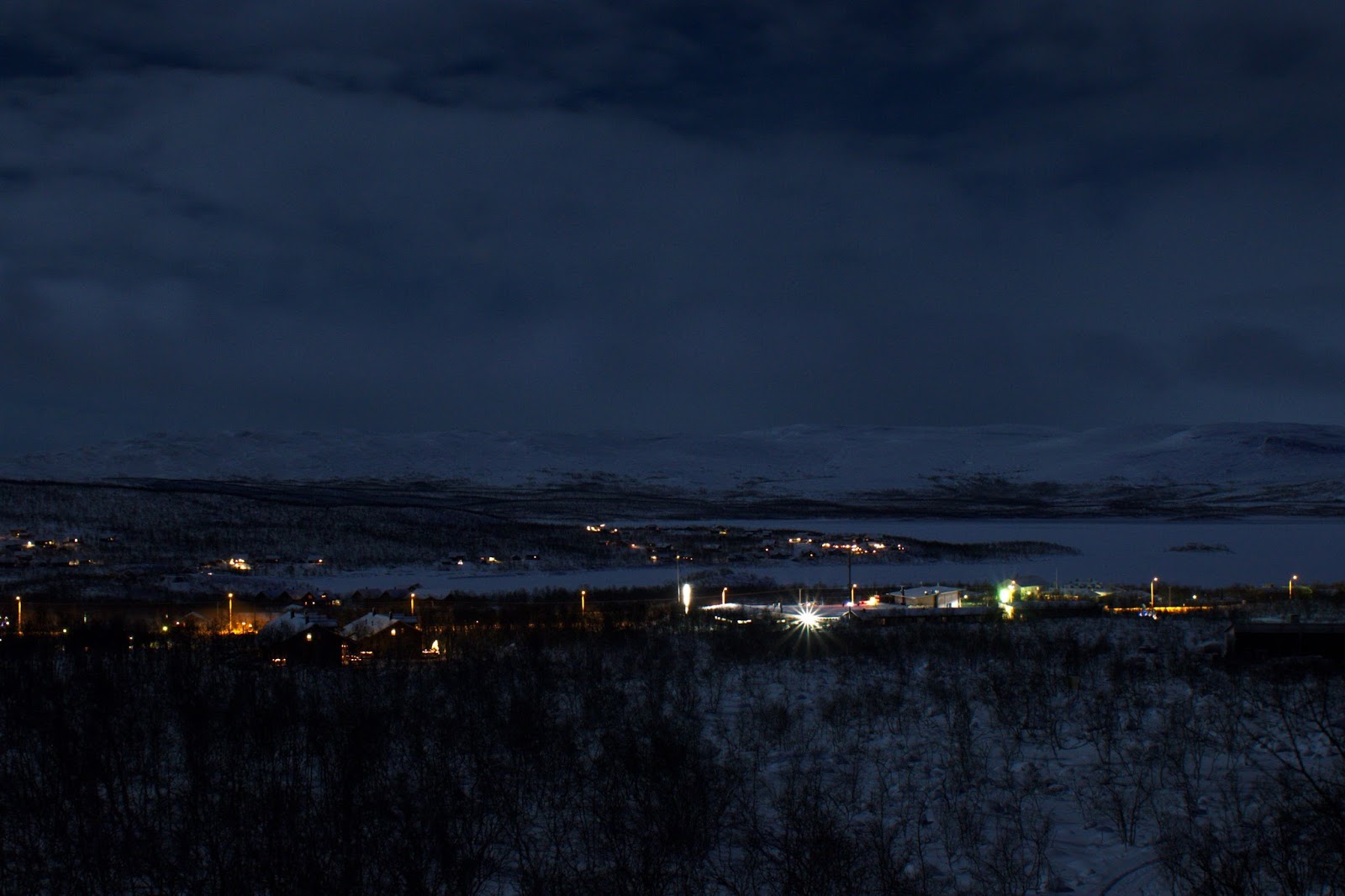 Öinen Kilpisjärven kylä